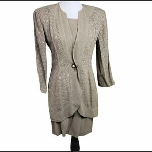 Dani‎ Michael's Vtg 5/6 Tan 2pcs Suit Dress